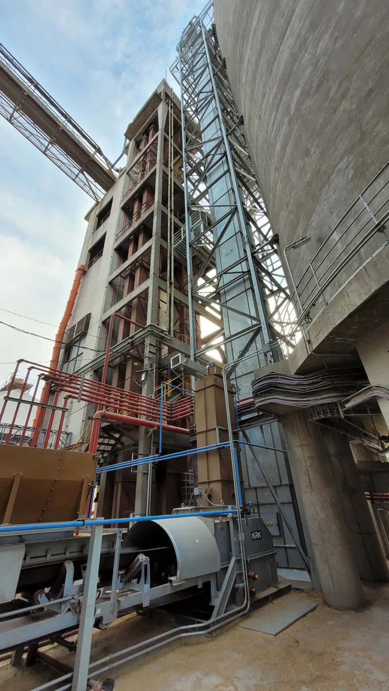 Elevador a cangilones — Viterra — Bahía Blanca